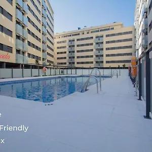 Enjoygranada Arabial 5a - Pool & Free Parking Apartment Granada